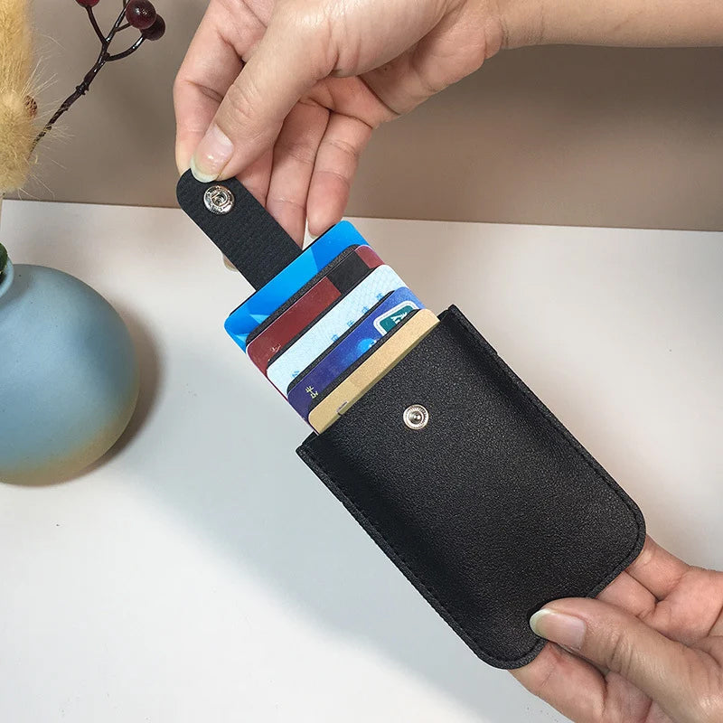 💼 KAUFE 2, ERHALTE 1 GRATIS! ✨ Herausziehbares Kartenetui aus PU-Leder – Kompakt, Robust & Organisiert Karten & Scheine 🧳