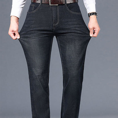 Herren-Stretch-Jeans im Straight-Fit (49% Rabatt)