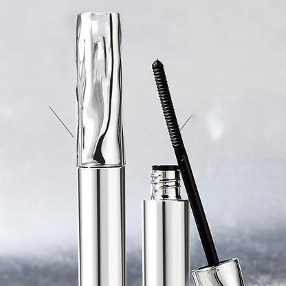 🔥Solange der Vorrat reicht 50 % Rabatt!🎉Wasserfeste Faser-Mascara – Sofortige Länge & Schwung