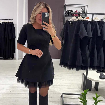 Schwierigkeiten, Ihre Figur zu betonen? Dieses A-Linien-Kleid zaubert sofort eine traumhafte Silhouette!💃✨